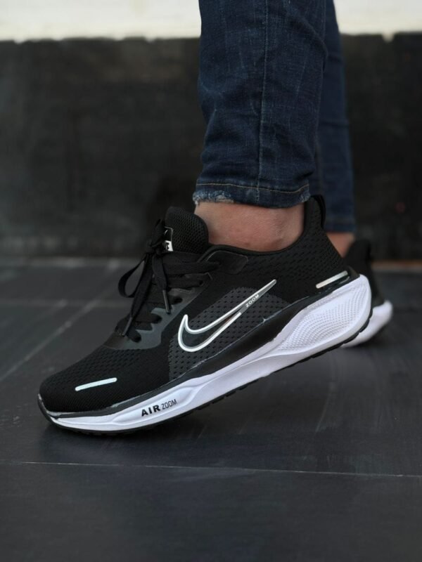 AIR ZOOM — image 3