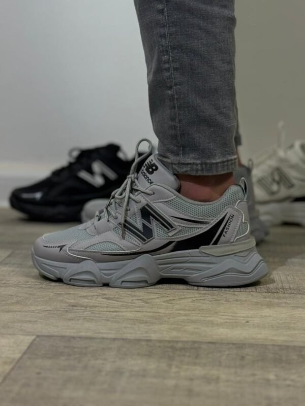 Strider — image 3